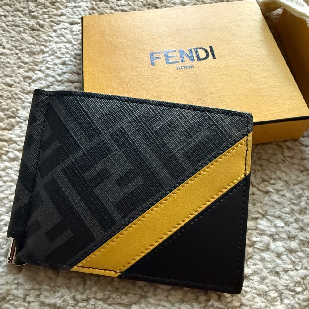 Fendi Grey and Yellow Moneyclip Bi-Fold Wallet